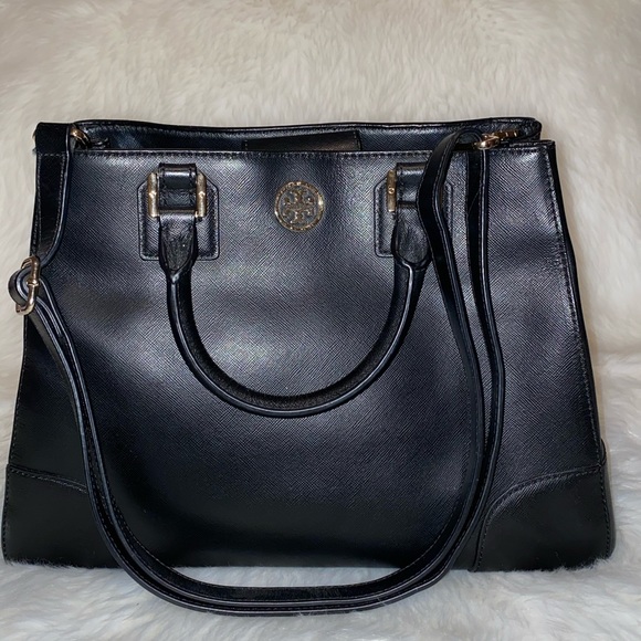 Tory Burch Robinson Triangle - Picture 2 of 6